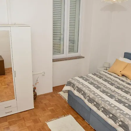 Skunca * Zadar