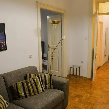 Skunca Apartament *